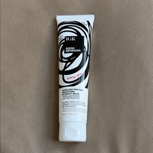 IGK good behavior hair heat protector